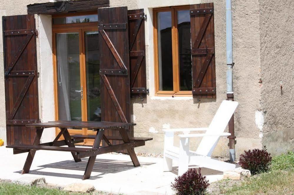 Gîte Chevannes Fours  Buitenkant foto