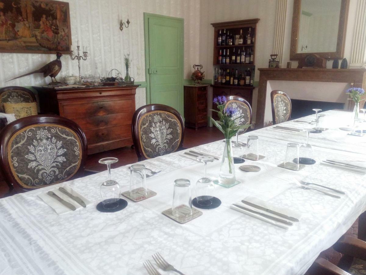 Gîte Chevannes Fours  Buitenkant foto